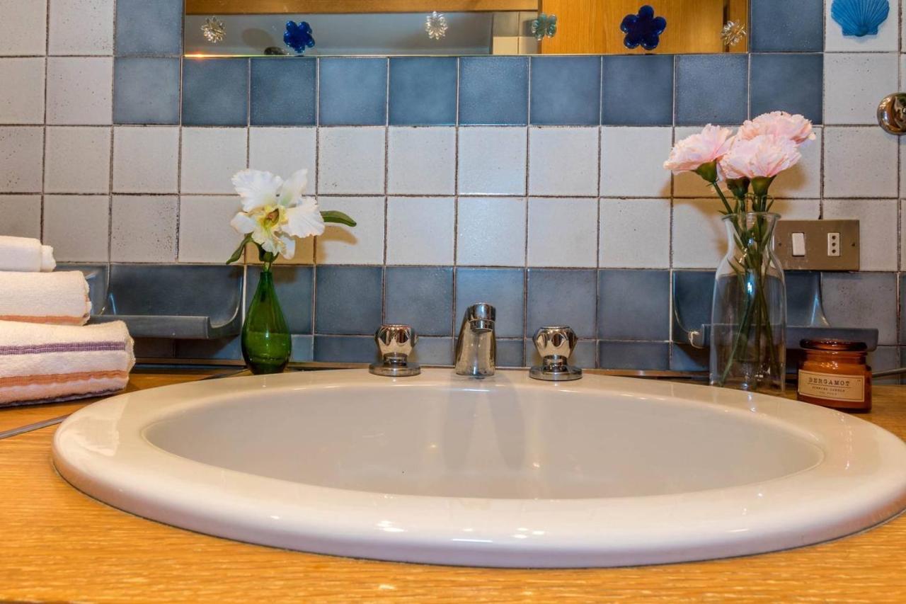 Apartamento Joivy Charming With Terrace In The Very Heart Of